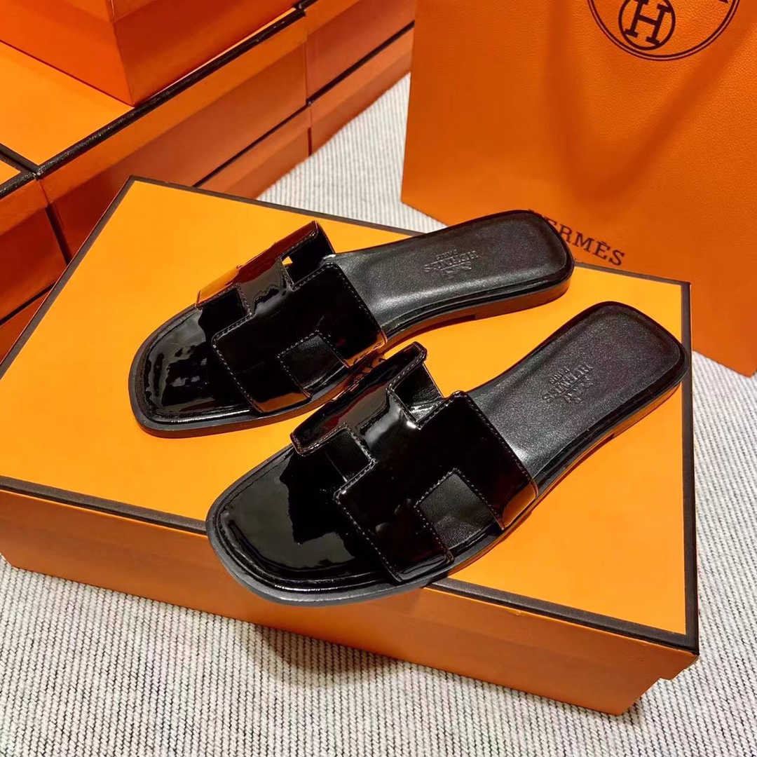 에르메스 올수공 오란 슬리퍼 샌들 페이던트 39